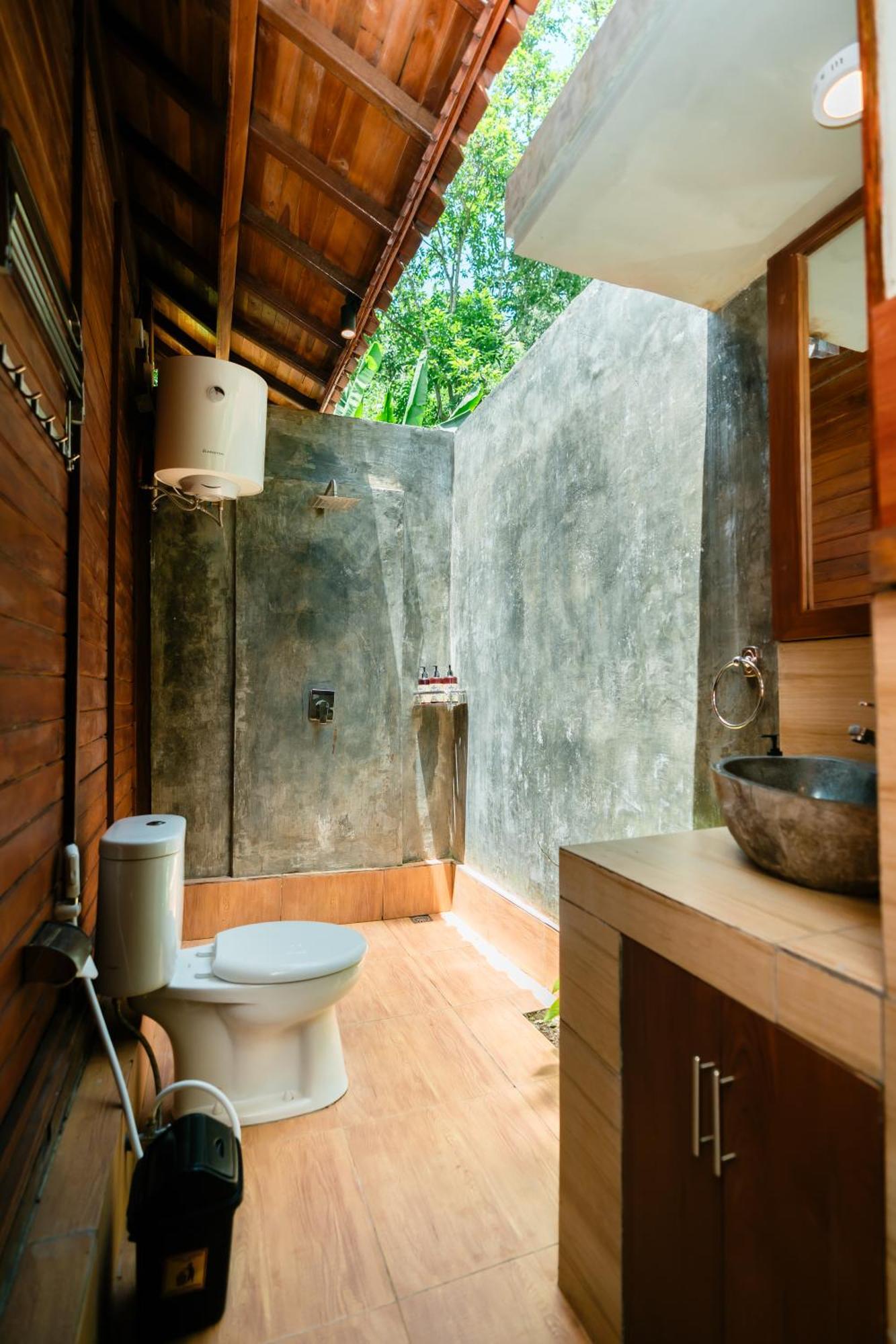 Hotel Ngesil Private Joglo & Pool Ubud Zewnętrze zdjęcie
